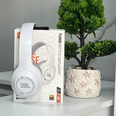 هدفون بلوتوثی طرح JBL Tune M11